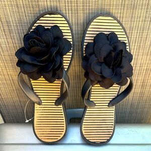 Black Floral Women's Flip Flops Sandals